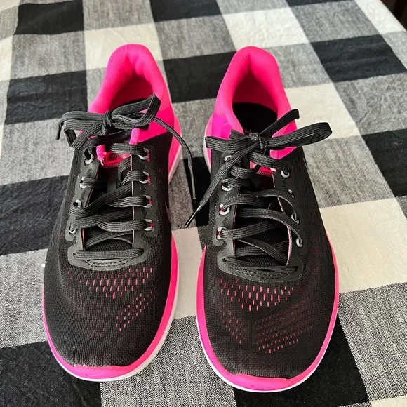 Nike Women's Flex 2016 Rn Running Shoes - Picture 2 of 4